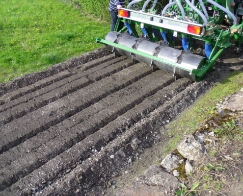 HEN Tractor Soil Injector: Asphalt Recycling & Soil Stabilization