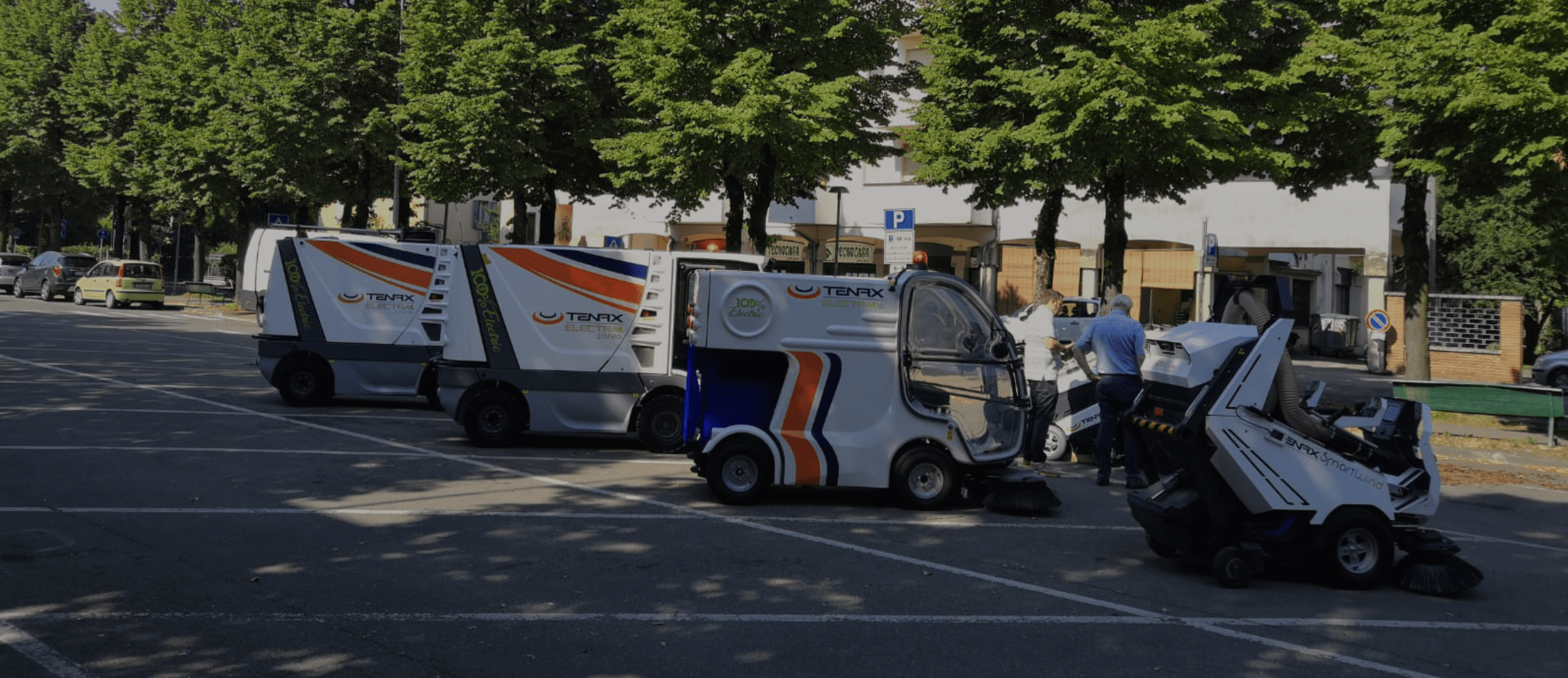 HEN Fahrzeugtechnik: Vollelektrische Straßenkehrmaschinen von Tenax International