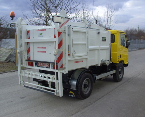 Bonetti with HEN Garbage compactor attachment | HEN automotive engineering Bonetti with HEN Garbage compactor attachment | HEN automotive engineering