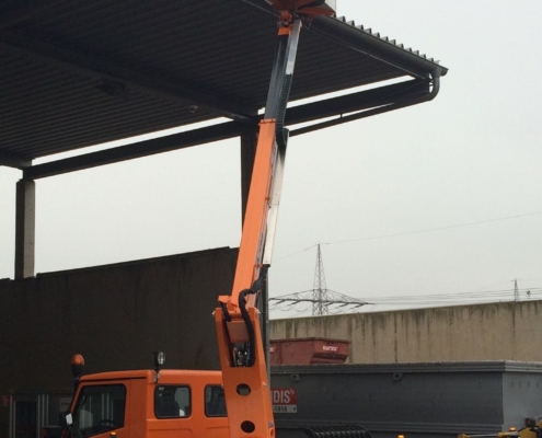 HEN automotive engineering: Aerial work platform at Bonetti HEN automotive engineering: Aerial work platform at Bonetti