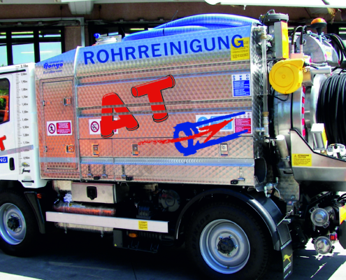 HEN Spül-Saug-Aufbau an Bonetti F100X